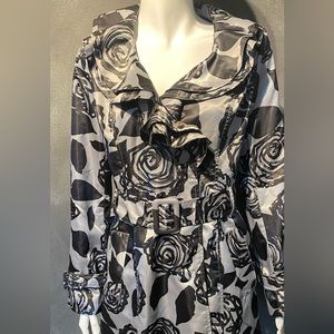 N0080 Lucy and Co. Women’s Coat M Black and Grey Floral pattern Belt with Buckle